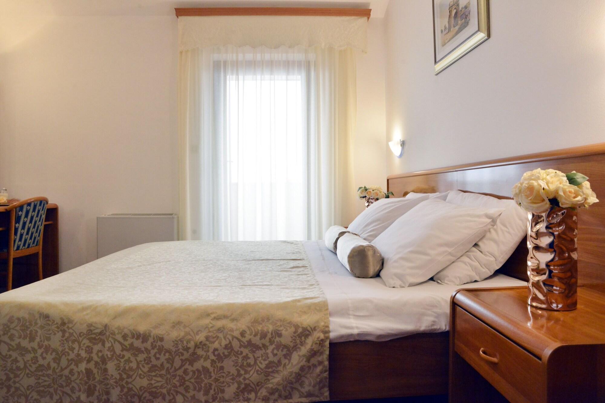 פאז'אנה Hotel Villa Letan מראה חיצוני תמונה