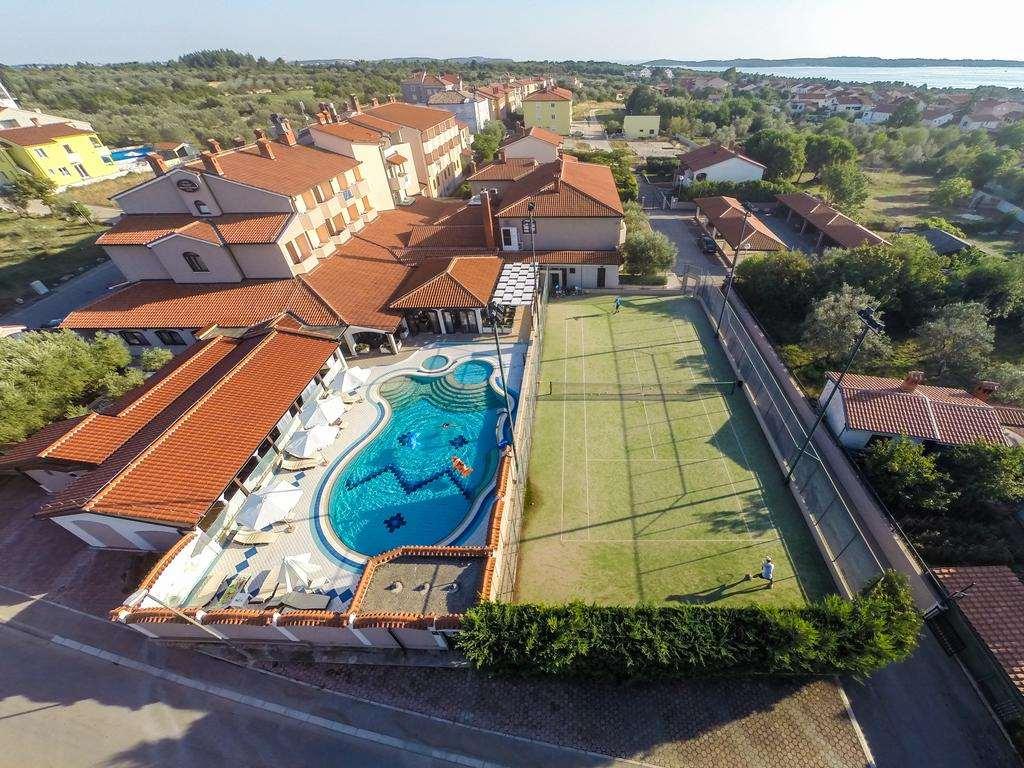 פאז'אנה Hotel Villa Letan מראה חיצוני תמונה